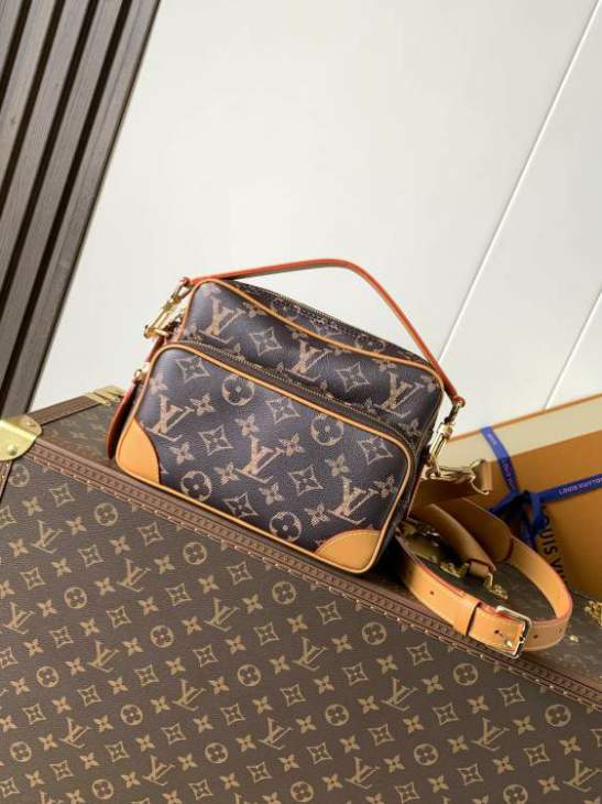 Picture of Louis Vuitton Handbags _SKUfw200716913fw